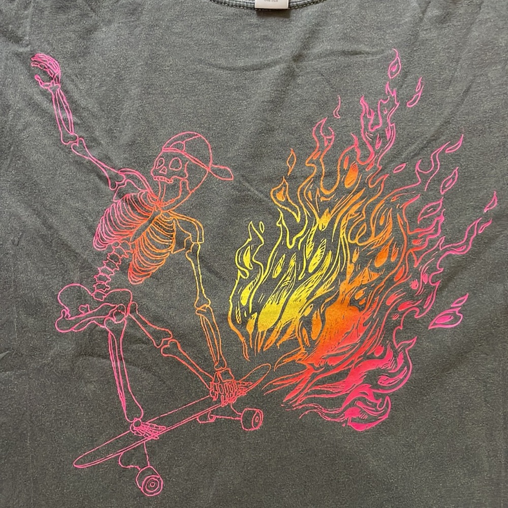Urban outfitters/ project social T t-shirt - Picture 2 of 3